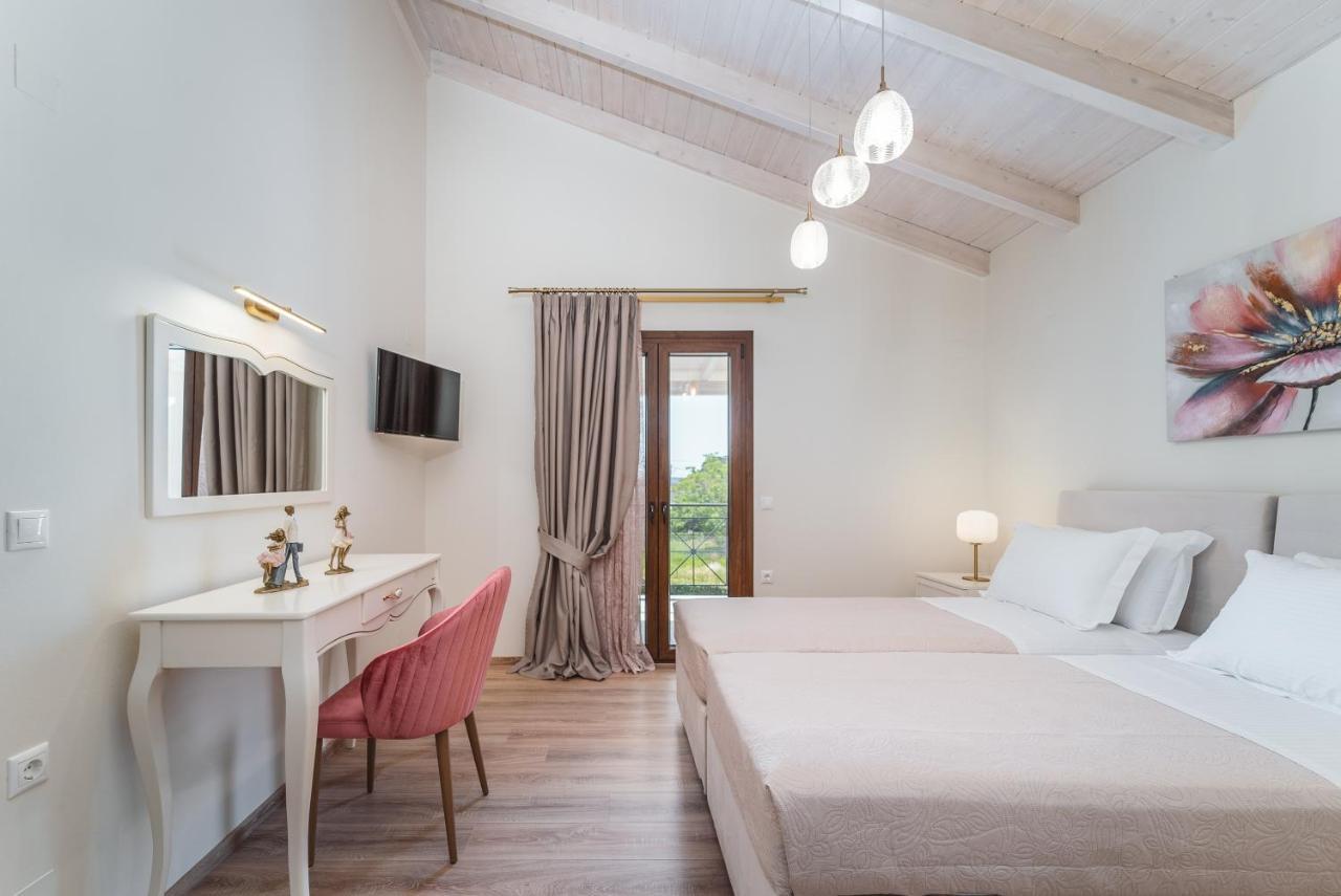 Vincenzo Suites Nydri  Zewnętrze zdjęcie